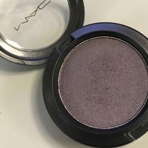 MAC eyeshadow